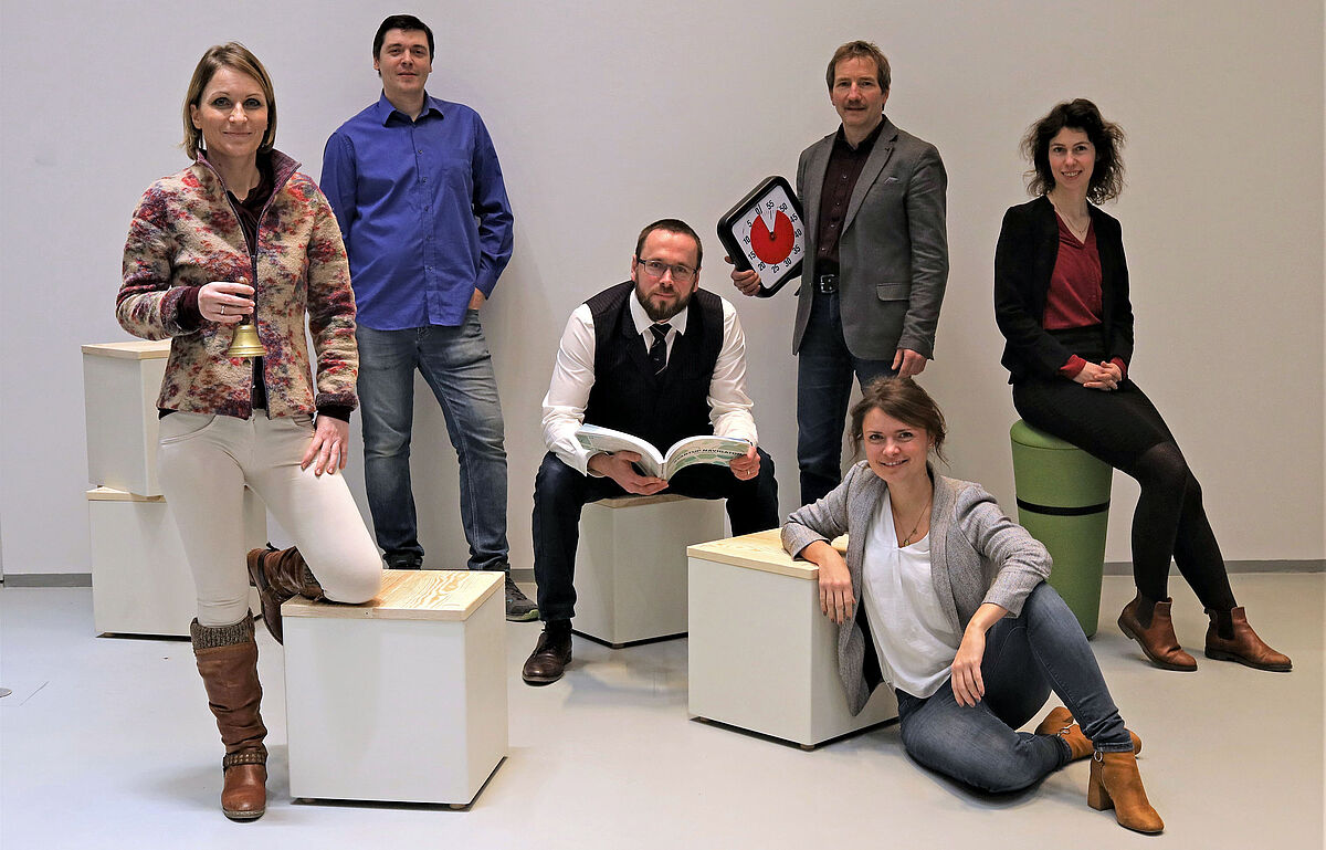 im Bild zu sehen: das 6-köpfige Team des InnovationPort Wismar