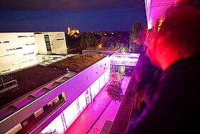 Blick von der Fakultät Gestaltung der Hochschule Wismar in Richtung Wismarer Altstadt mit St. Georgen und St. Marien.